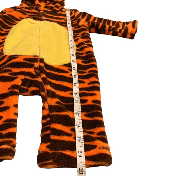Disney Baby Warm Tigger Halloween Costume Size 3-6 Months EUC! - Picture 8 of 11